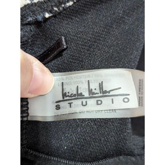 Nicole Miller Women's Black Beige Leopard Print Spot One Piece Swim Suit Medium - Picture 3 of 7